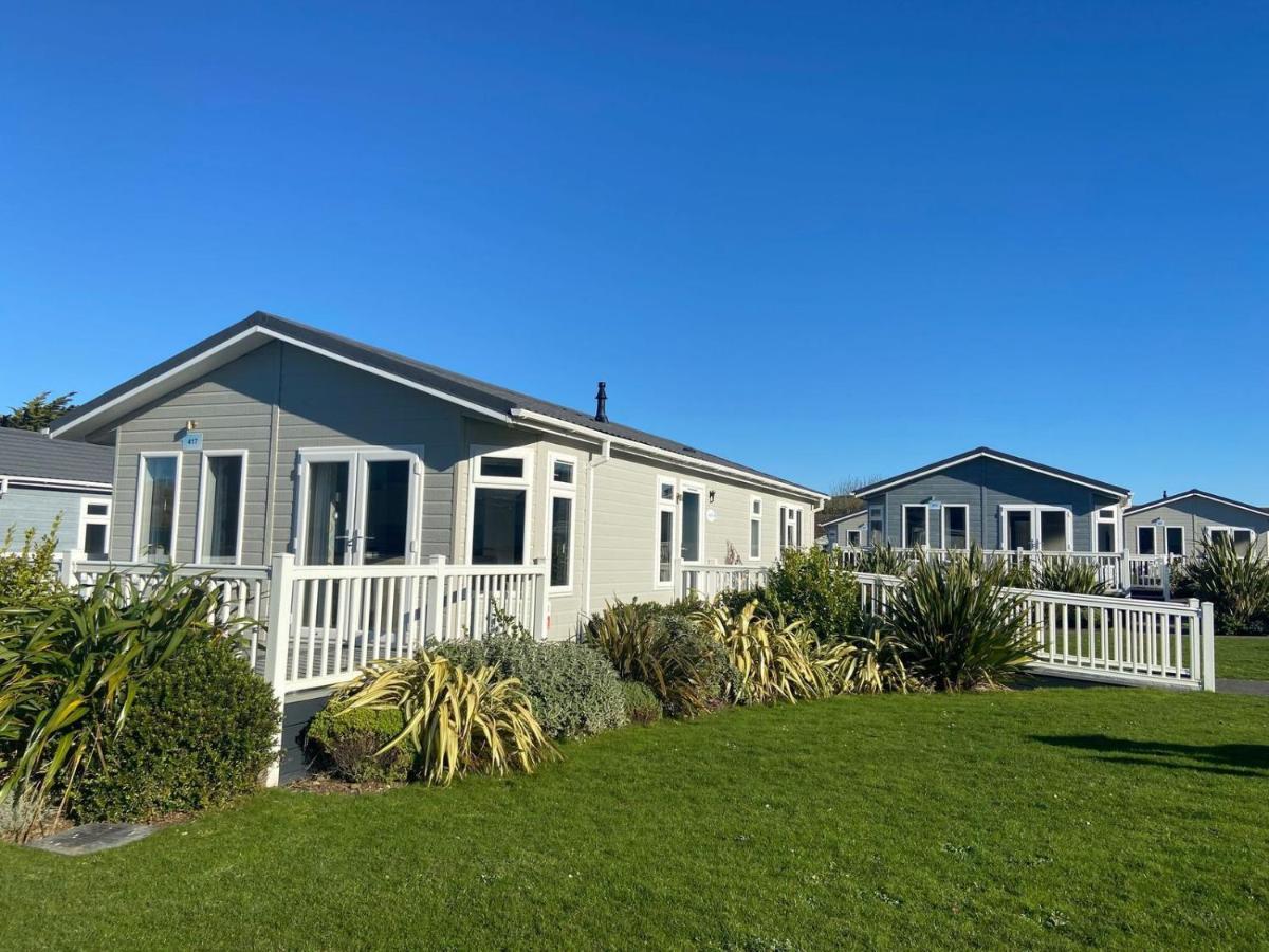 Croyde Bay Hotel Or Self Catering Exterior photo